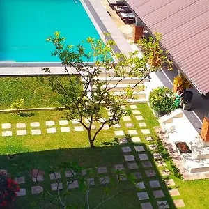 Bed and breakfast Wood Negombo
