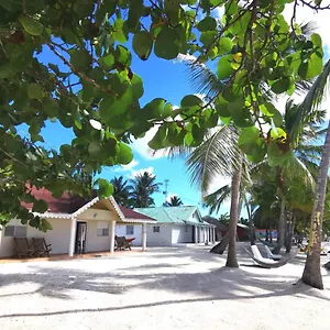 Saona House - 2* Mano Juan