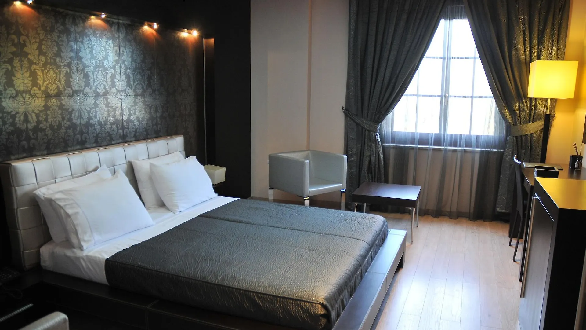 Monarc Hotel Tirana Albánia